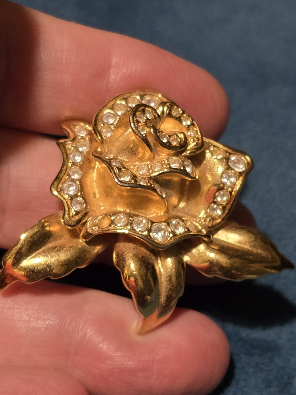 Avon Vintage Gold Rose Pin 2" Brooch with Clear Crystals - Brand